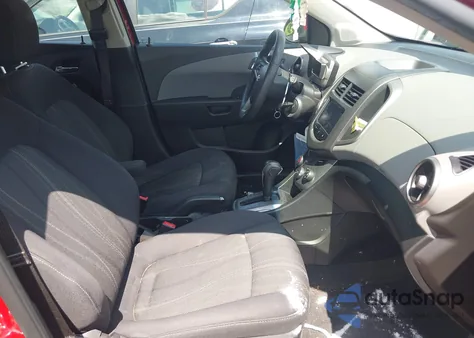 2014 Chevrolet Sonic Lt Auto from USA, damaged, VIN 1G1JC6SH5E4103795